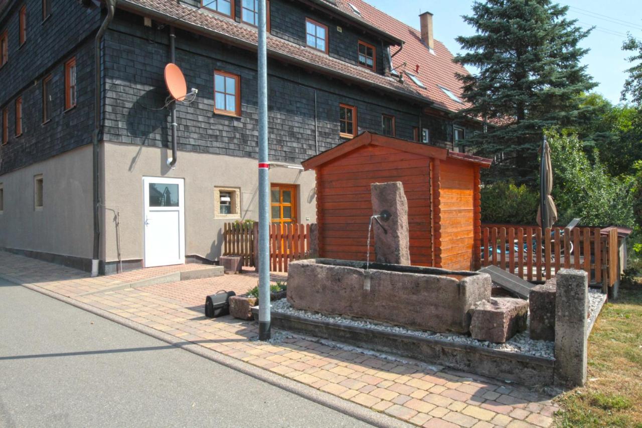 Ferienwohnung Harmonie 바트타이나흐자벨슈타인 외부 사진